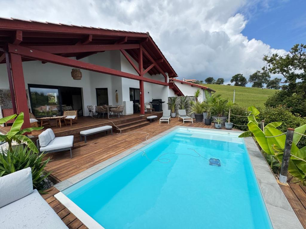 Villa Proche Guéthary et Saint Jean de Luz