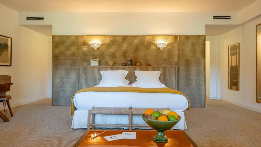 Le Moulin, Lourmarin, a Beaumier Hotel - Junior Family Suite