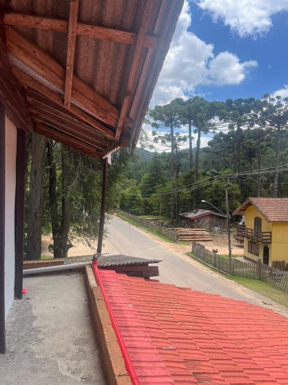 Quarto n°7 de solteiro acomoda 4 pessoas