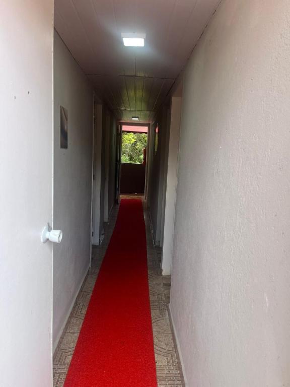 Quarto n°7 de solteiro acomoda 4 pessoas