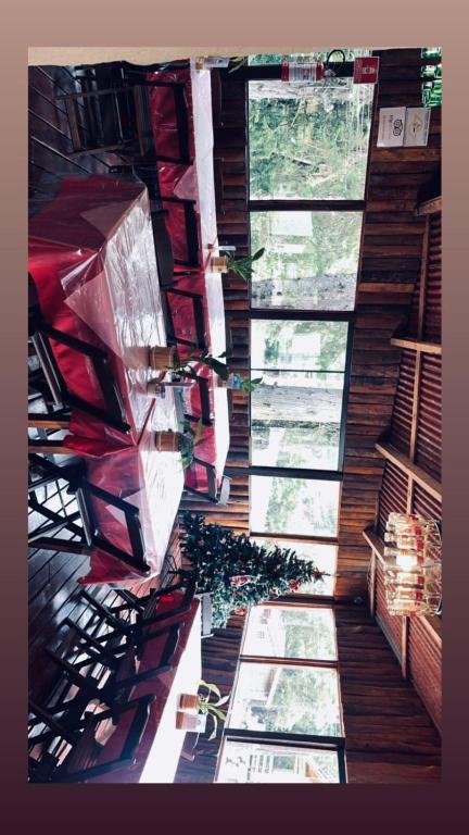 Quarto n°7 de solteiro acomoda 4 pessoas