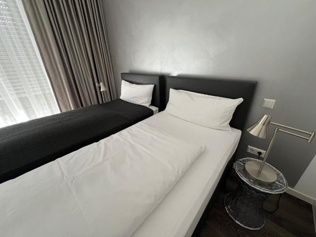 Victoria Living - Superior Double Or Twin Room - Disability Access