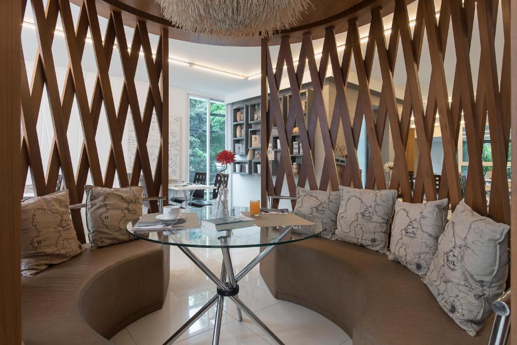 Posezení v ubytování Nimman Mai Design Hotel Chiang Mai