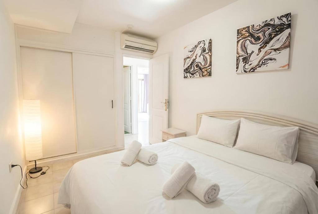 Veronicas Apartment en Arona · Sea view with pool — foto 2