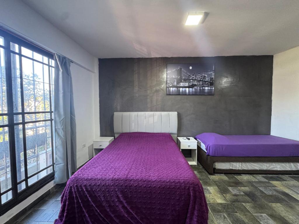 Cares Azcuénaga, Morón, Buenos Aires