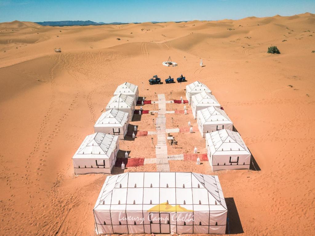 Gallery image of Merzouga twins luxury camp in Merzouga