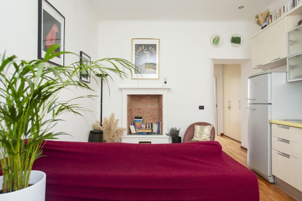 StayEasy Correggio - Milanese Style - Central Area