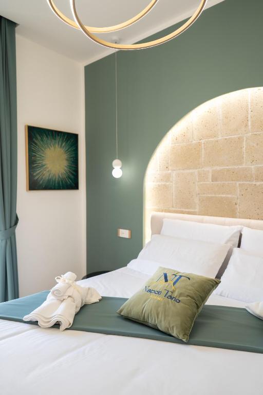 Napolitano Rooms - FLEGREA SPA - Deluxe Double Room With Balcony