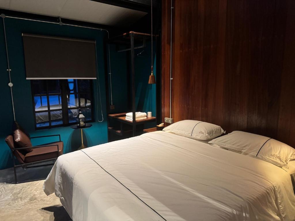 The Lumpang Resort - King Room