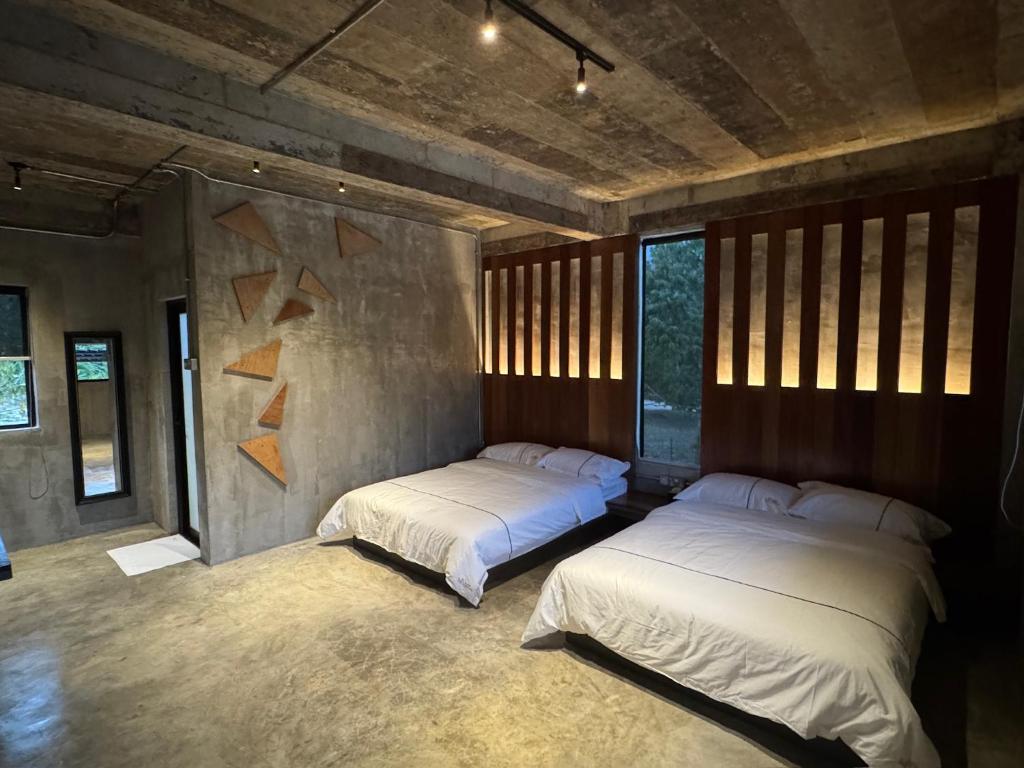 The Lumpang Resort - Queen Room With Two Queen Beds