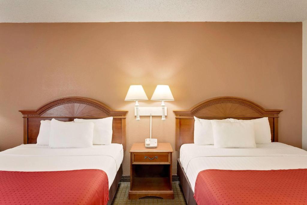 Ramada by Wyndham Provo photo