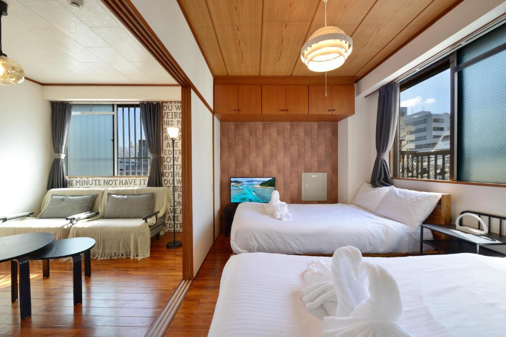 Southerlies Condominium Kumoji 301