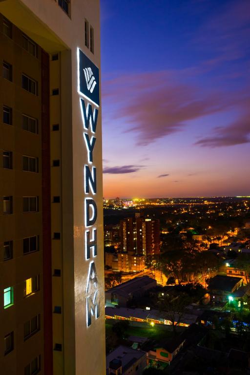  Wyndham Golden Foz Suítes
