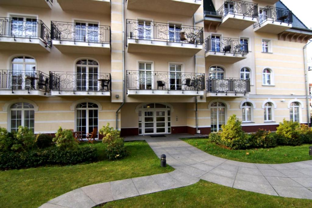 Usedom-Apartment - Apartment With Terrace