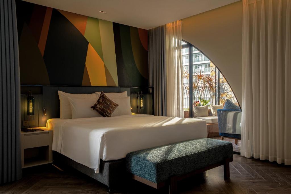 Terrace Suite with Garden & Partial Sea View