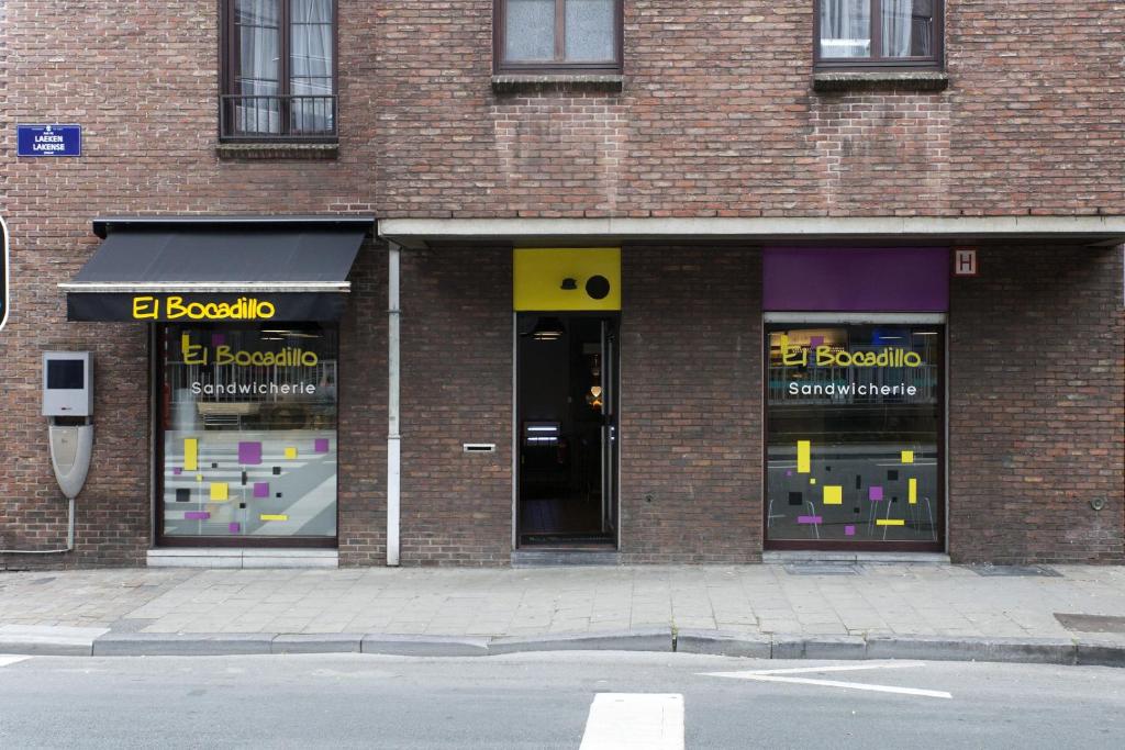 easyHotel Brussels City Centre - Resim 37