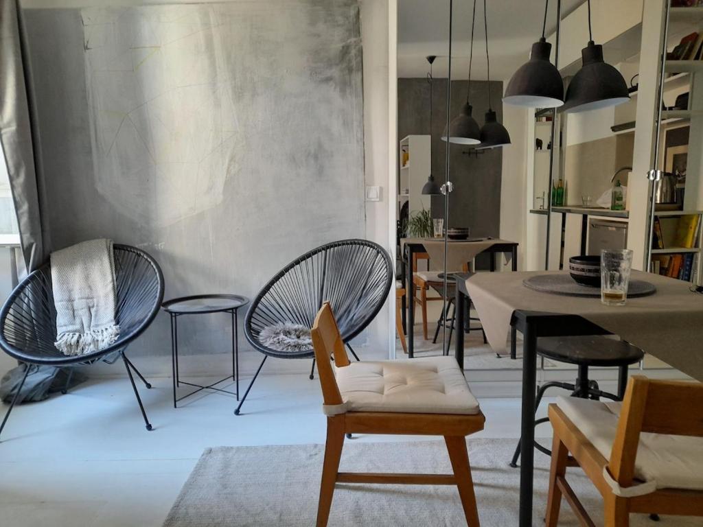 Artist design studio apartman