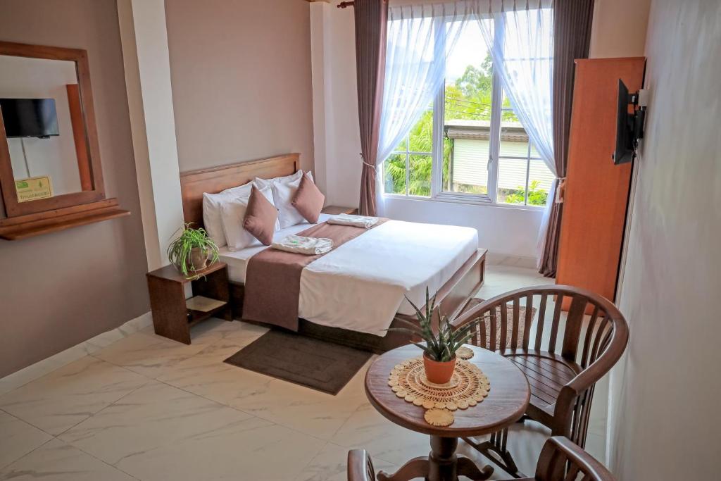 The Mount View Single Tree Hotel - Quarto Triplo Deluxe