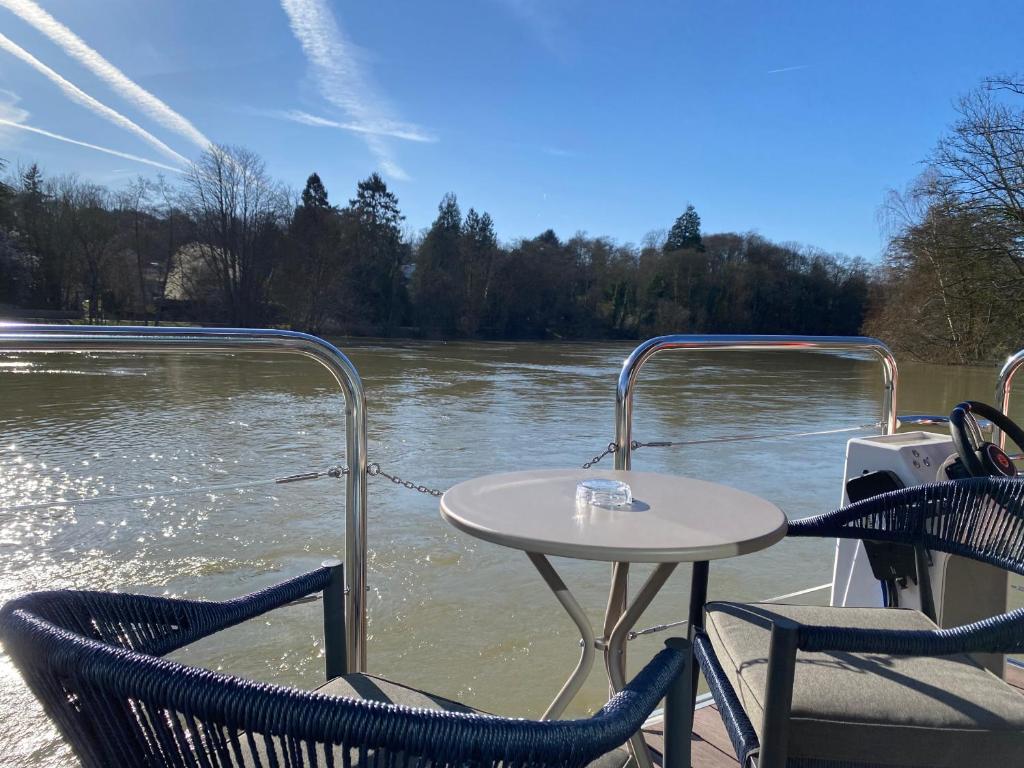 L'Escale Royale La Ferté-sous-Jouarre Marne Meaux - Suite Met Balkon
