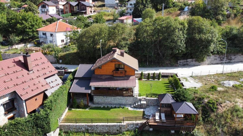an aerial view of a house with a yard at Villa Beti in Mavrovo