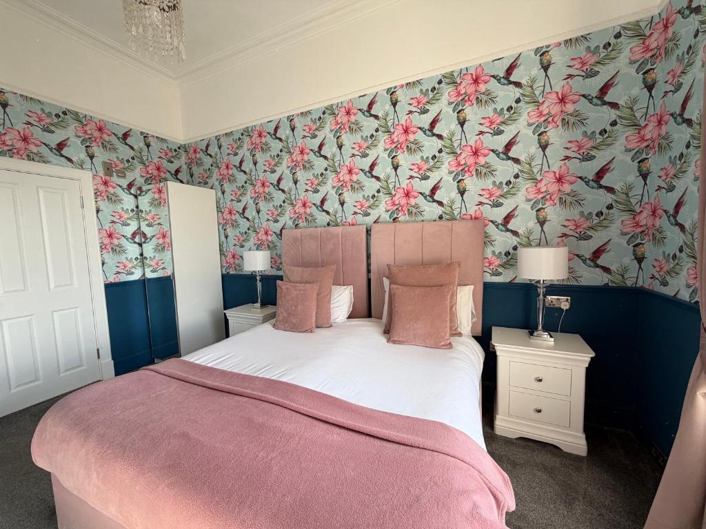 Grangeview Guest House - Deluxe Double Or Twin Room