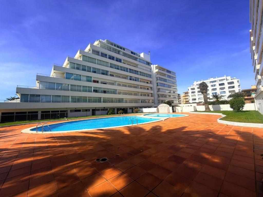 Appartement à Roses, 4 personnes, accès plage