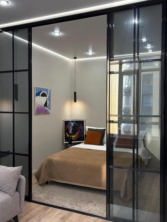 Golden Stay Apartment near Arbat street در آلماتی
