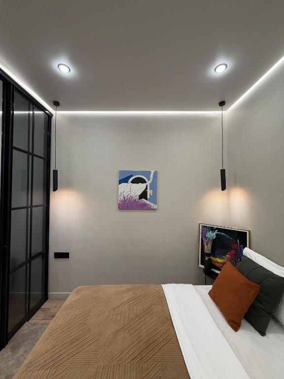 فضای داخلی Golden Stay Apartment near Arbat street در آلماتی - تصویر ۳