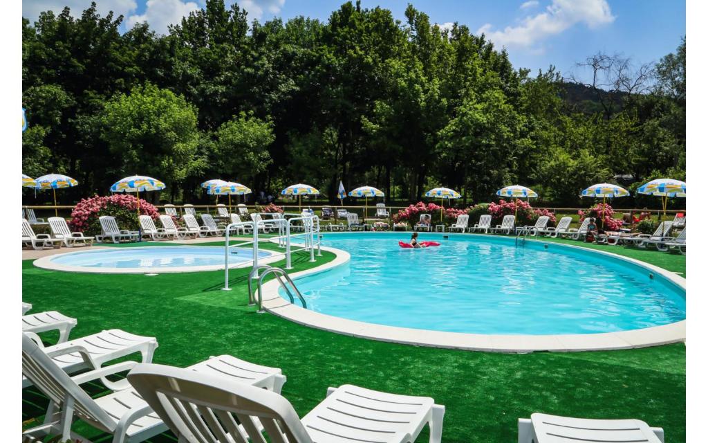 Lodge Holidays - Al Lago di Lago