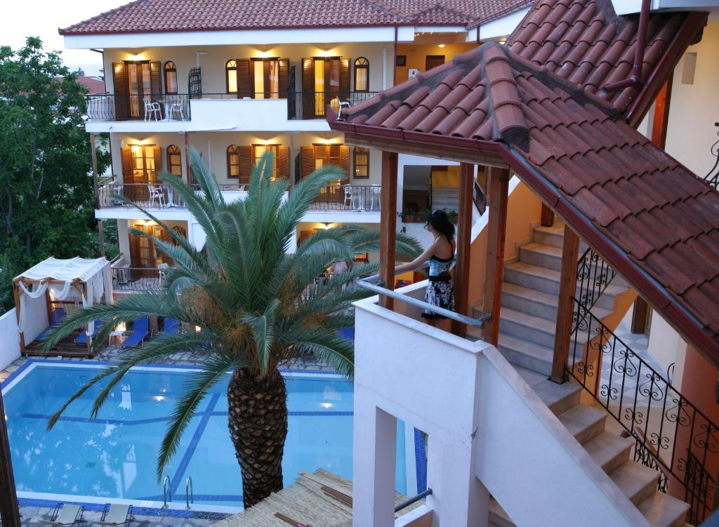 Bazén v ubytování Hotel Calypso nebo v jeho okolí