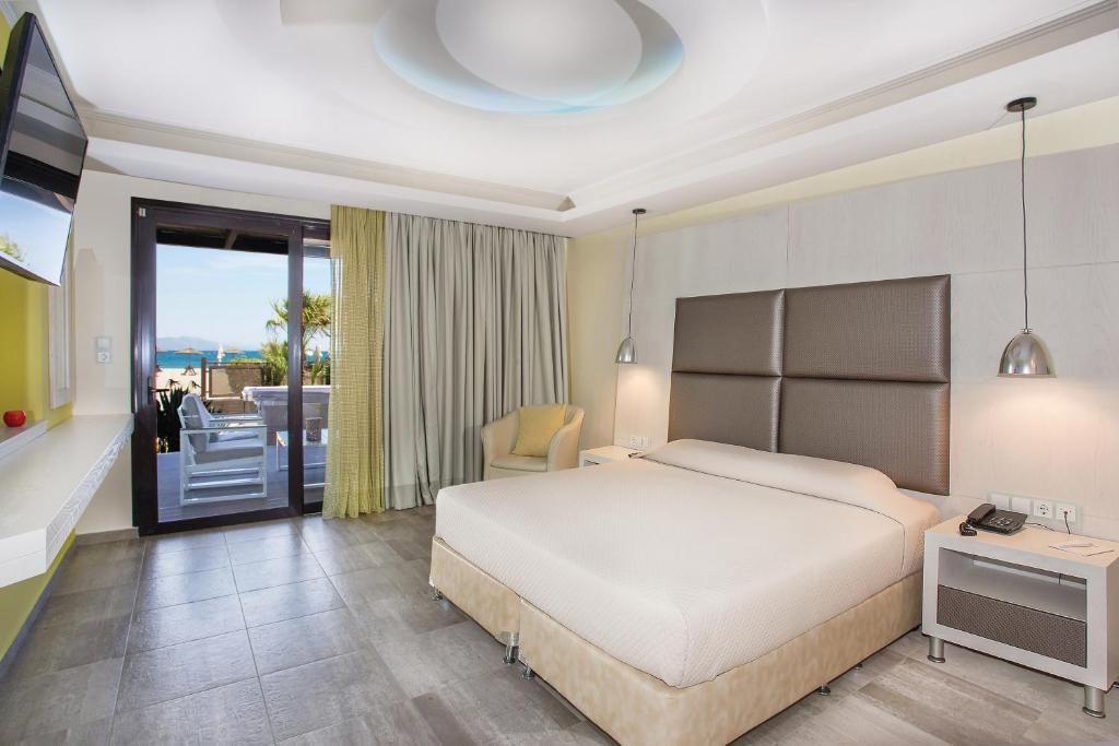 Atlantis Hotel - 