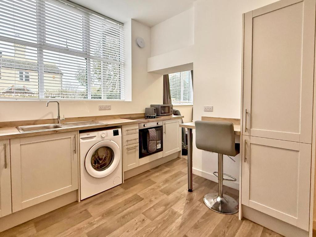 Modern new redeveloped studio Apartment in Clacton - Departamento