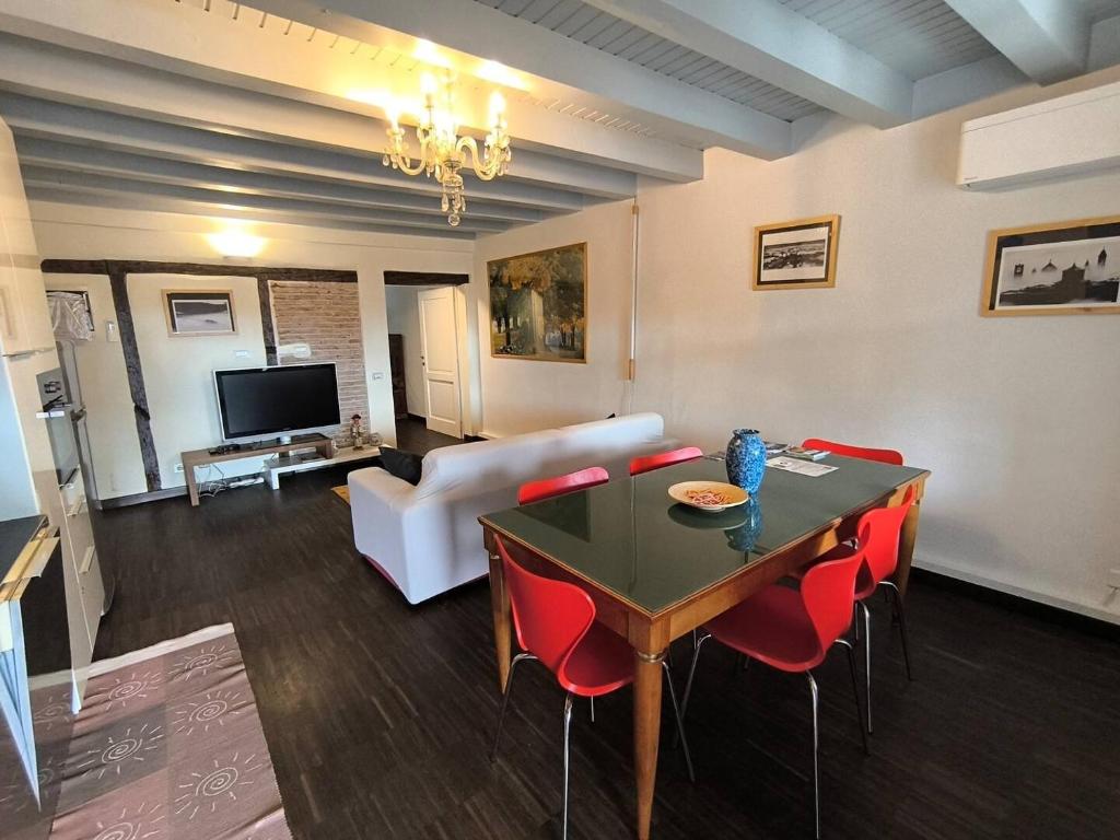 HOUSE 41, nuovo in borgo storico - Apartamento Con Balcón