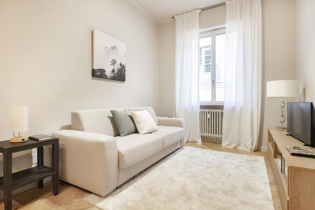 Easylife - Milano - Piatti 4 - Centro Storico