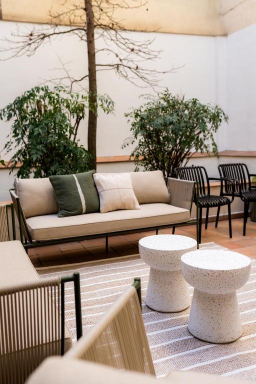 Edmond Vibes Plaza de España Suites