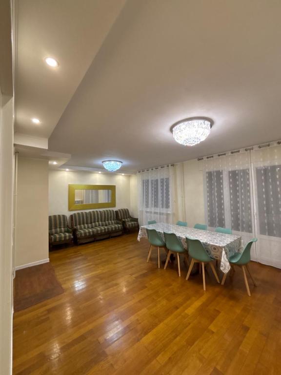 Grand appartement centre ville – photo 9