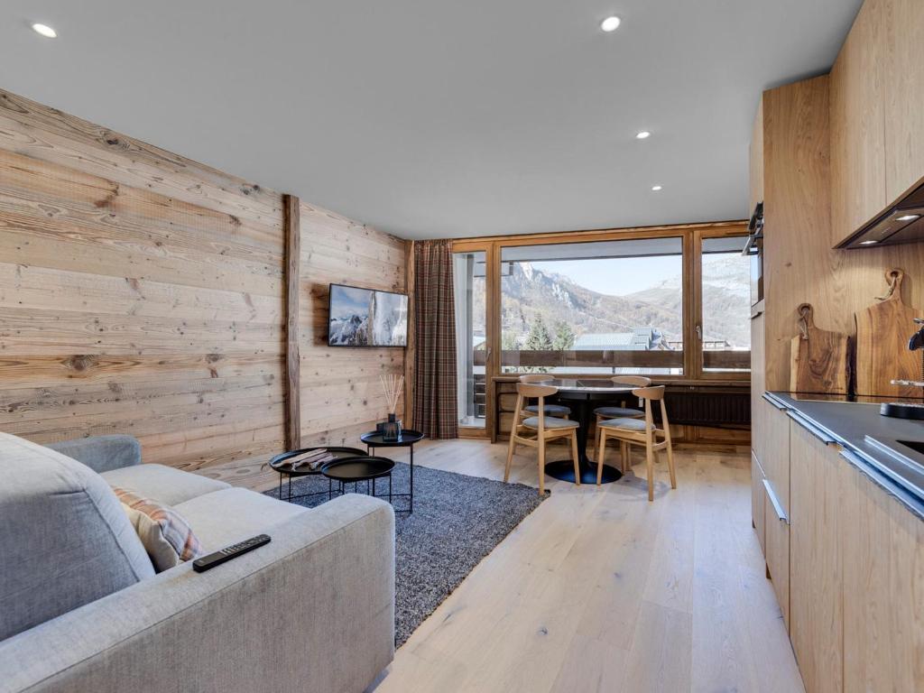 Charmant Appartement Centre Val d'Isère - 4 Pers, Balcon, WiFi