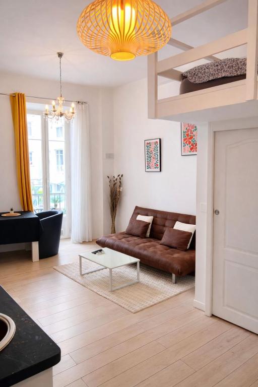 Appartement central avec balcon