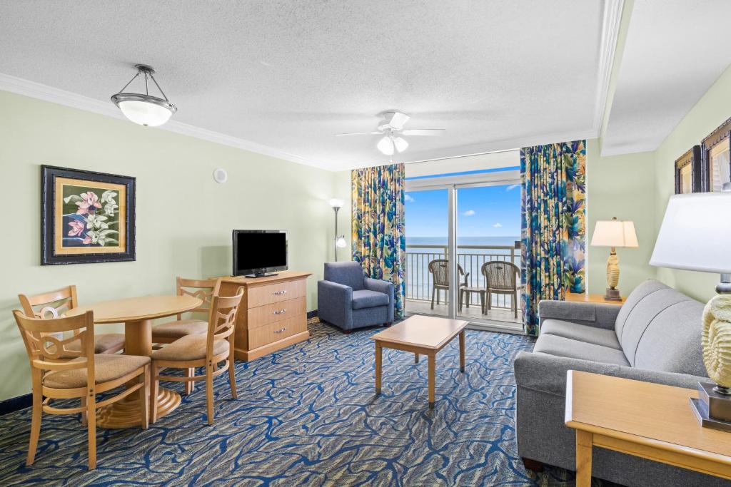 Paradise Resort - 