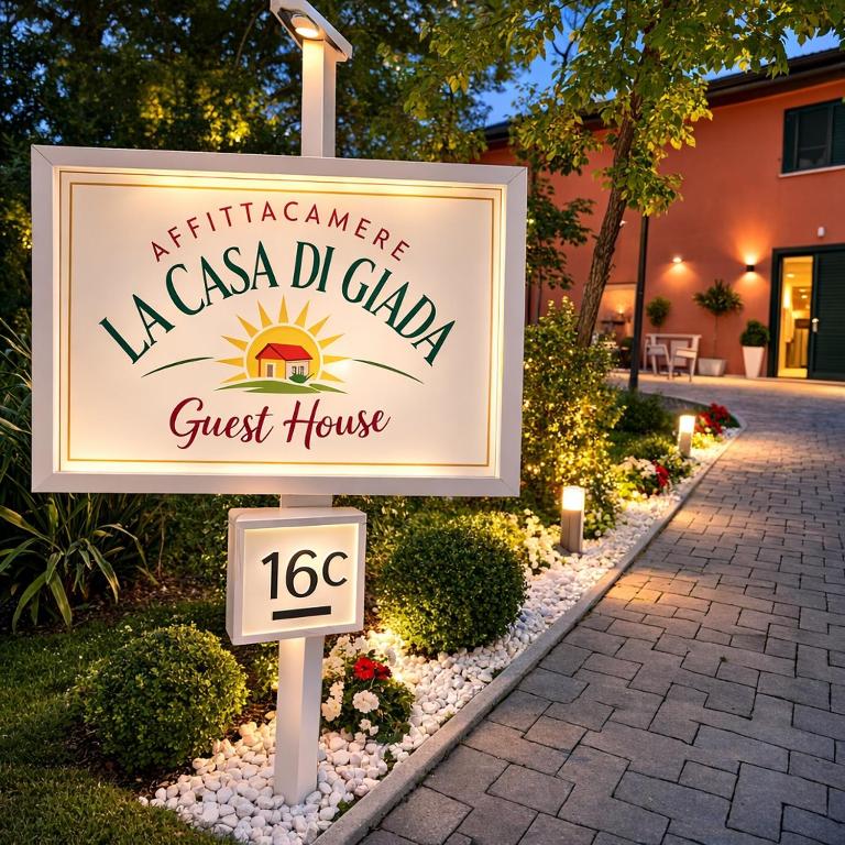LA CASA DI GIADA - vicino autostrada di Imola - self check in e parcheggio gratis - Chambre Triple Basique