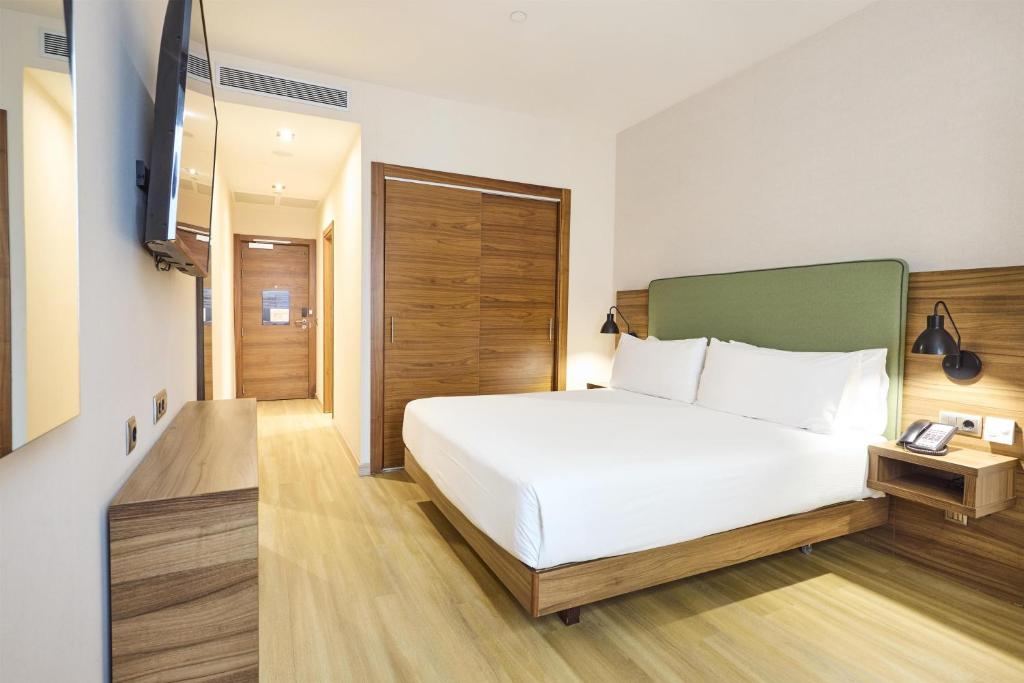 Hilton Garden Inn Sevilla - 
