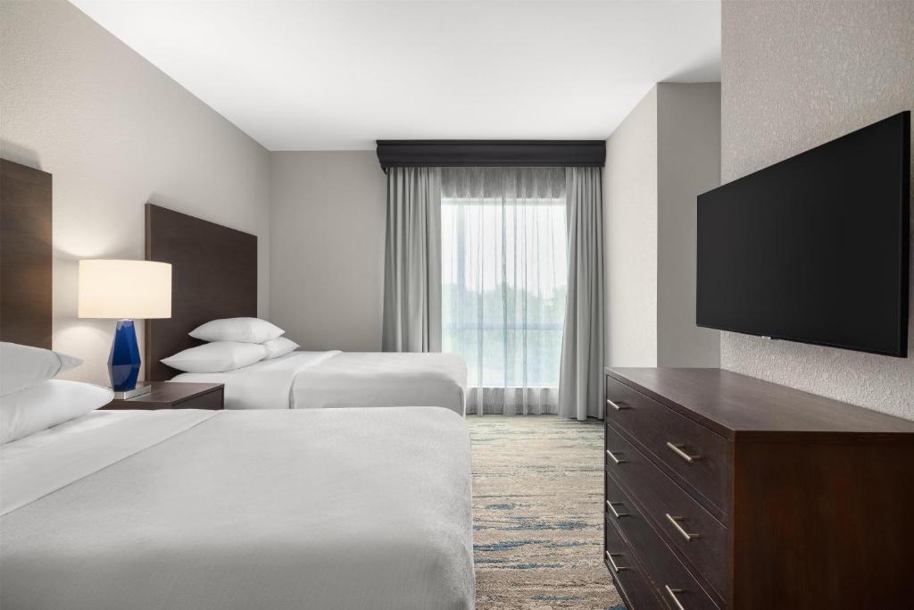 Embassy Suites Charlotte/Ayrsley photo