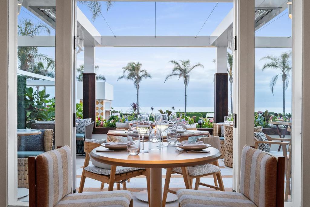 Hotel del Coronado, Curio Collection by Hilton photo