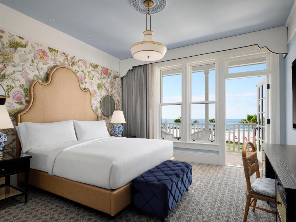 Hotel del Coronado, Curio Collection by Hilton photo