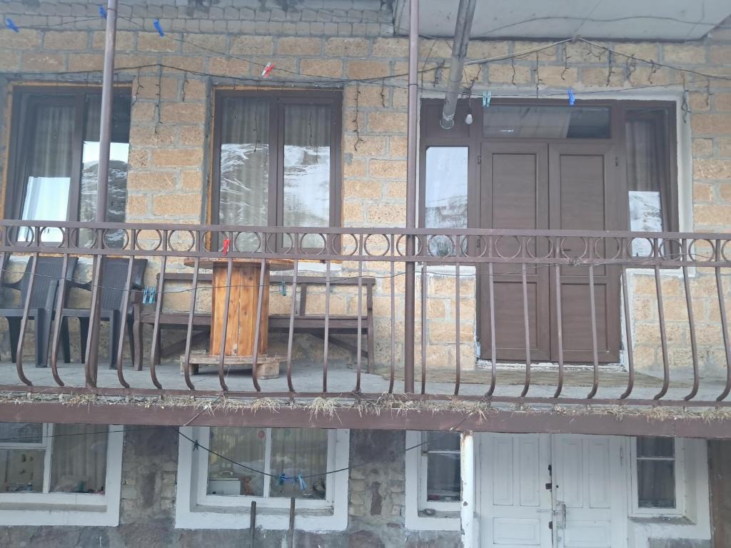 Gallery image of Hotel Kazbegi11 in Ach'khoti