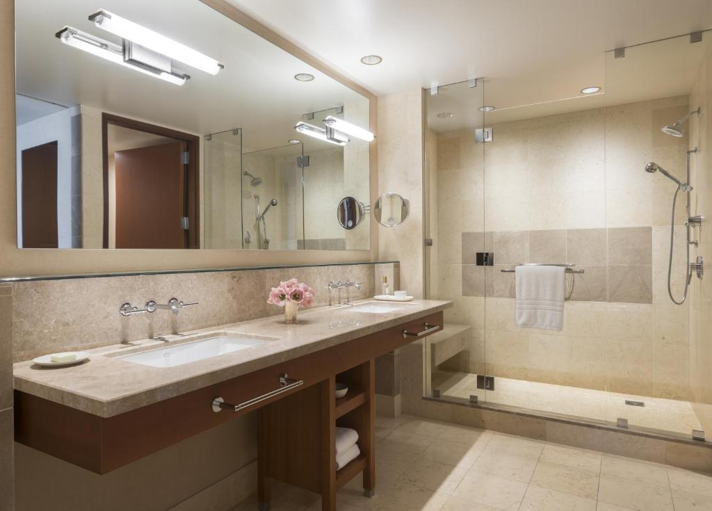 Four Seasons Hotel Silicon Valley at East Palo Alto - 