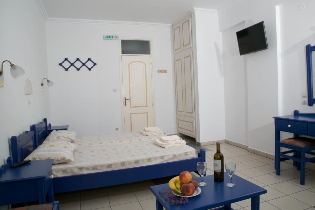 Gallery image of Tassos Apartments II in Agia Marina