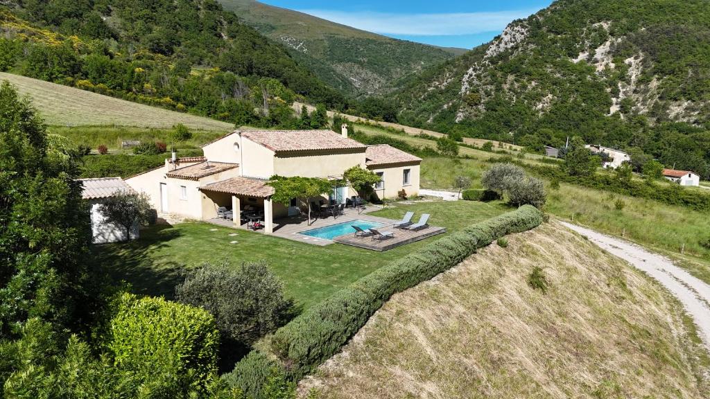 an aerial view of a house in a mountain at Villa en Provence Estive des Angelettes in Saint-Ferréol-Trente-Pas