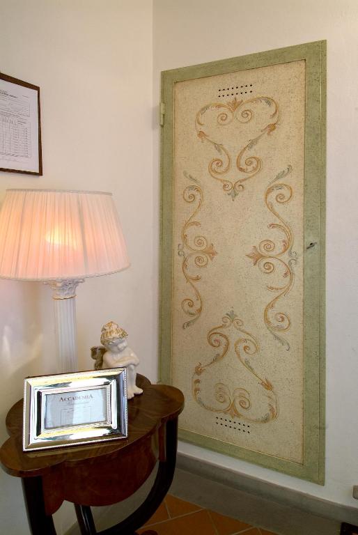 Zdjęcie z galerii obiektu Accademia Residence w mieście Prato