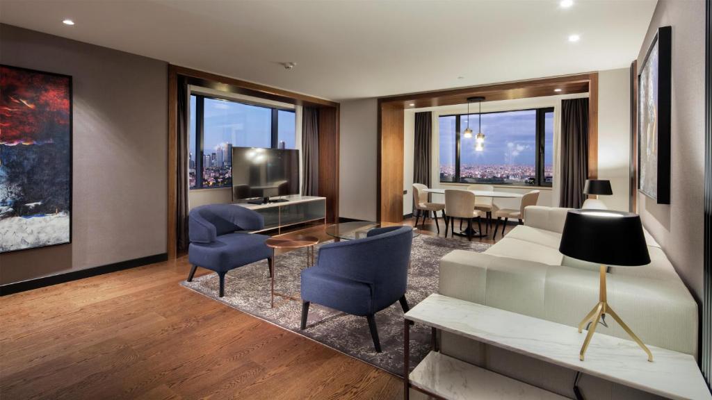 Hilton Istanbul Maslak - Suite Deluxe De Un Dormitorio Con Cama King